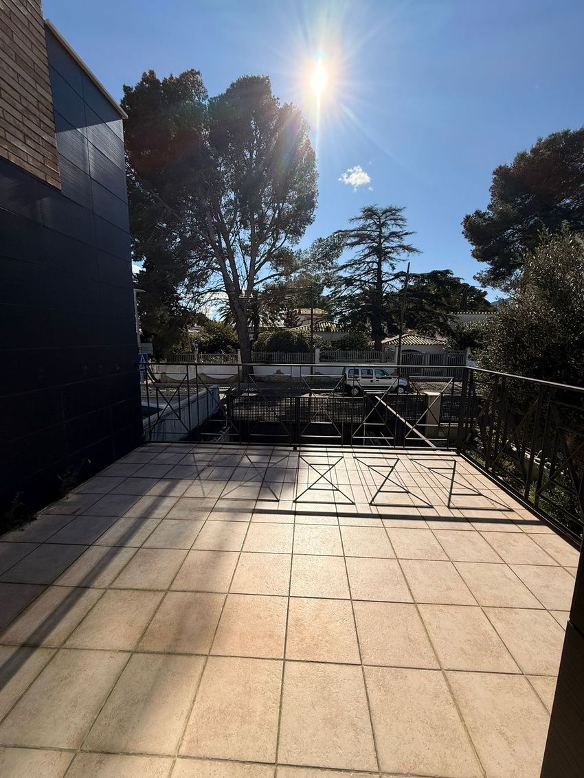 ++ Semi-detached house for rent in Miami Platja ++ - Image 6