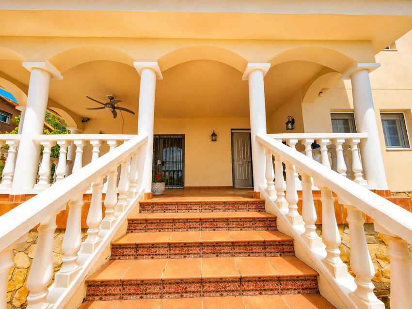 Freistehendes Chalet in Santa Marina, Pratdip (SRI-114) - Image 4