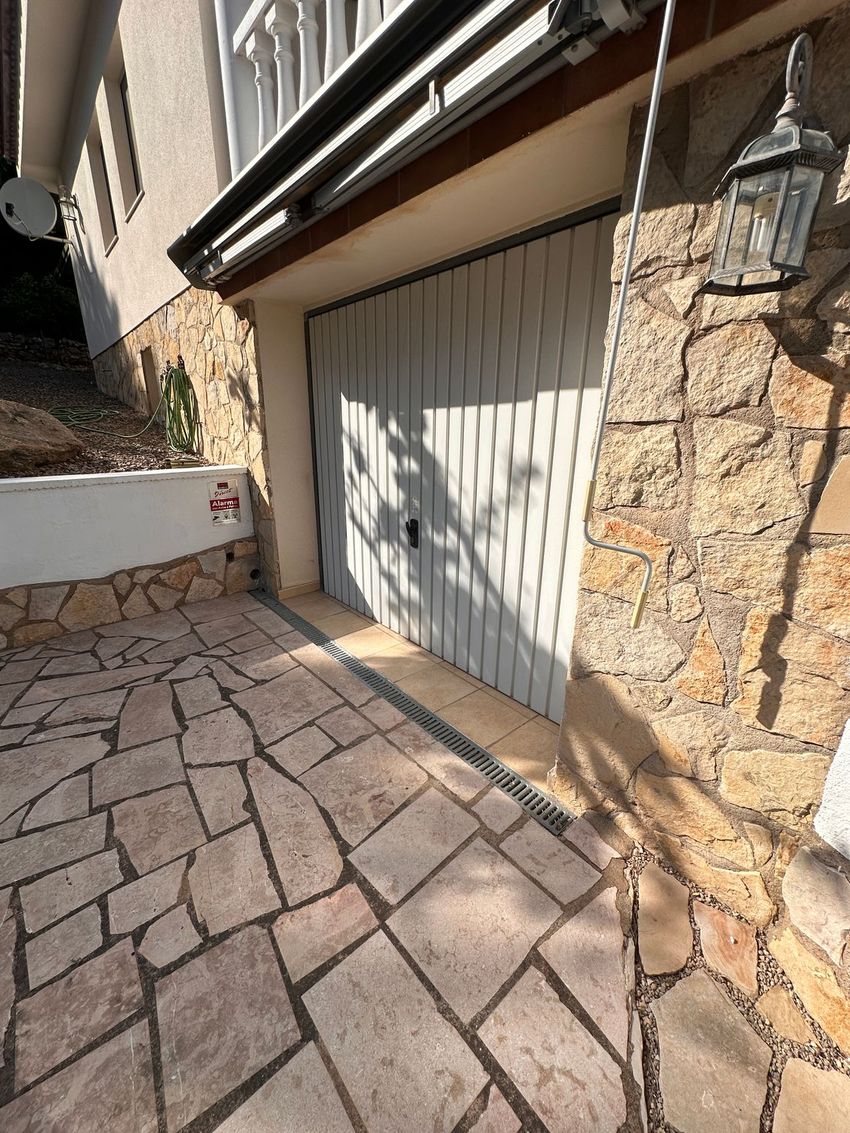 Freistehendes Chalet in Santa Marina, Pratdip (SRI-114) - Image 19