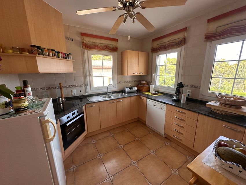 Freistehendes Chalet in Santa Marina, Pratdip (SRI-114) - Image 36